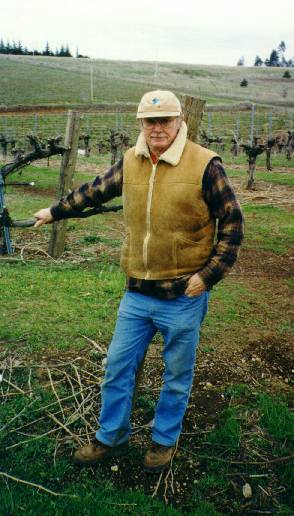 lavacapdavidjones.jpg (35466 bytes)